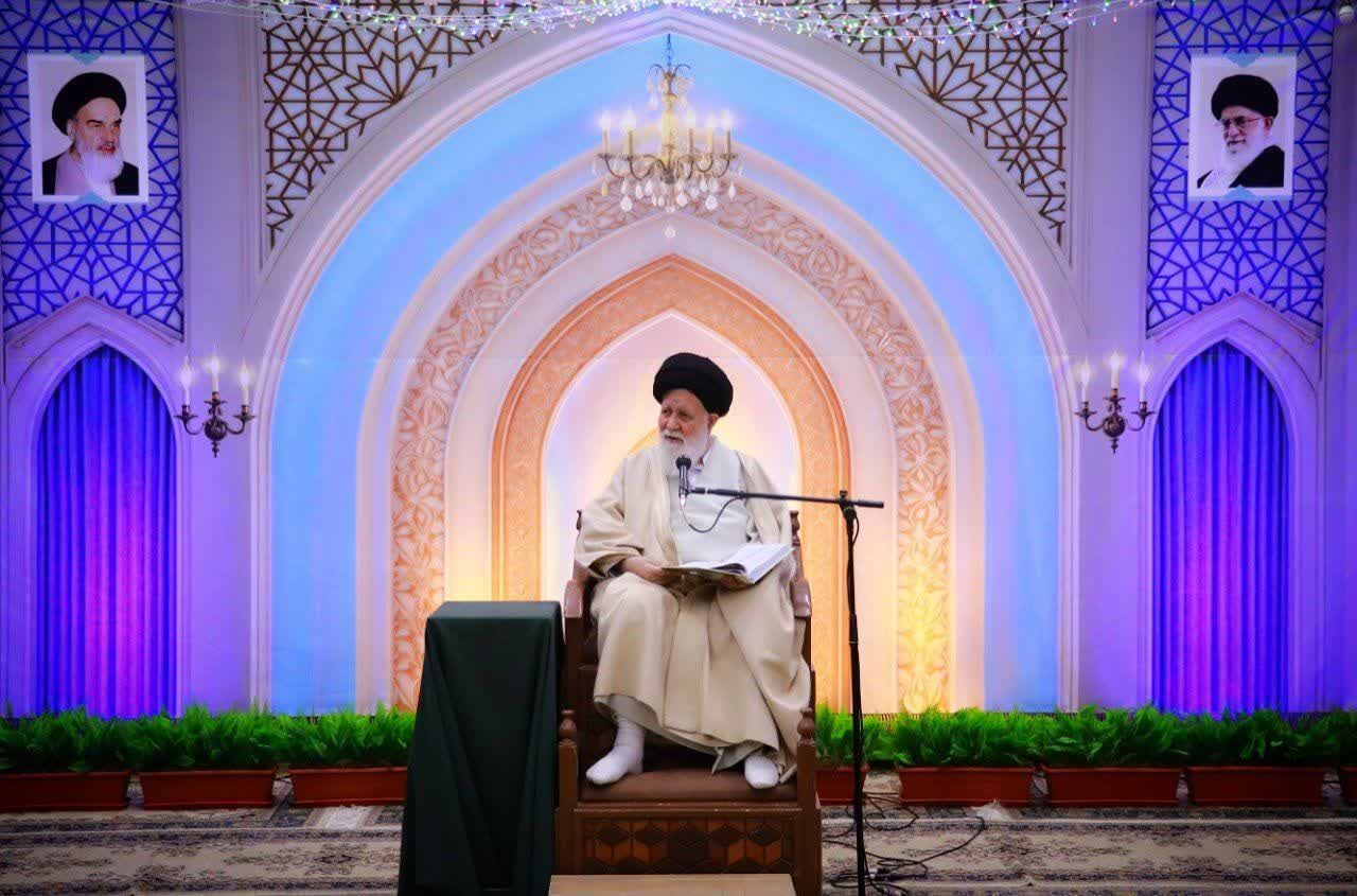 پرورش اندیشههای والای انسانی در سایه اُنس با قرآن