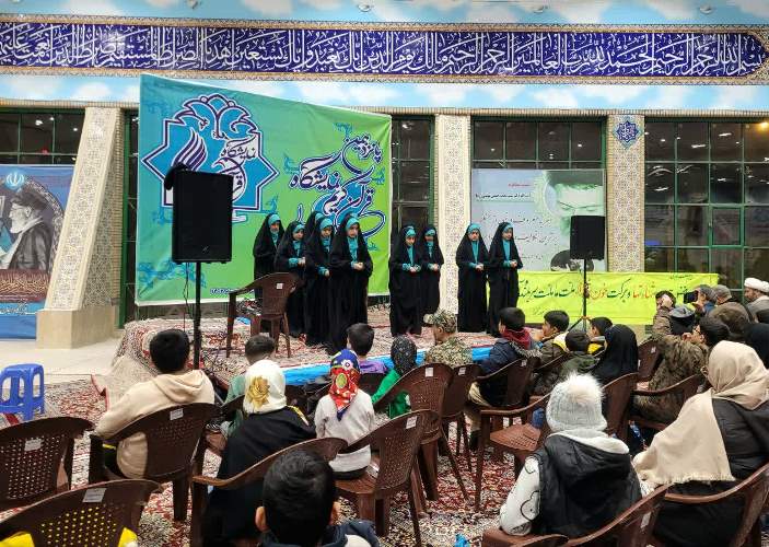 رونق برنامههای جنبی نمایشگاه قرآن کریم با حضور فعالان کانونهای مساجد