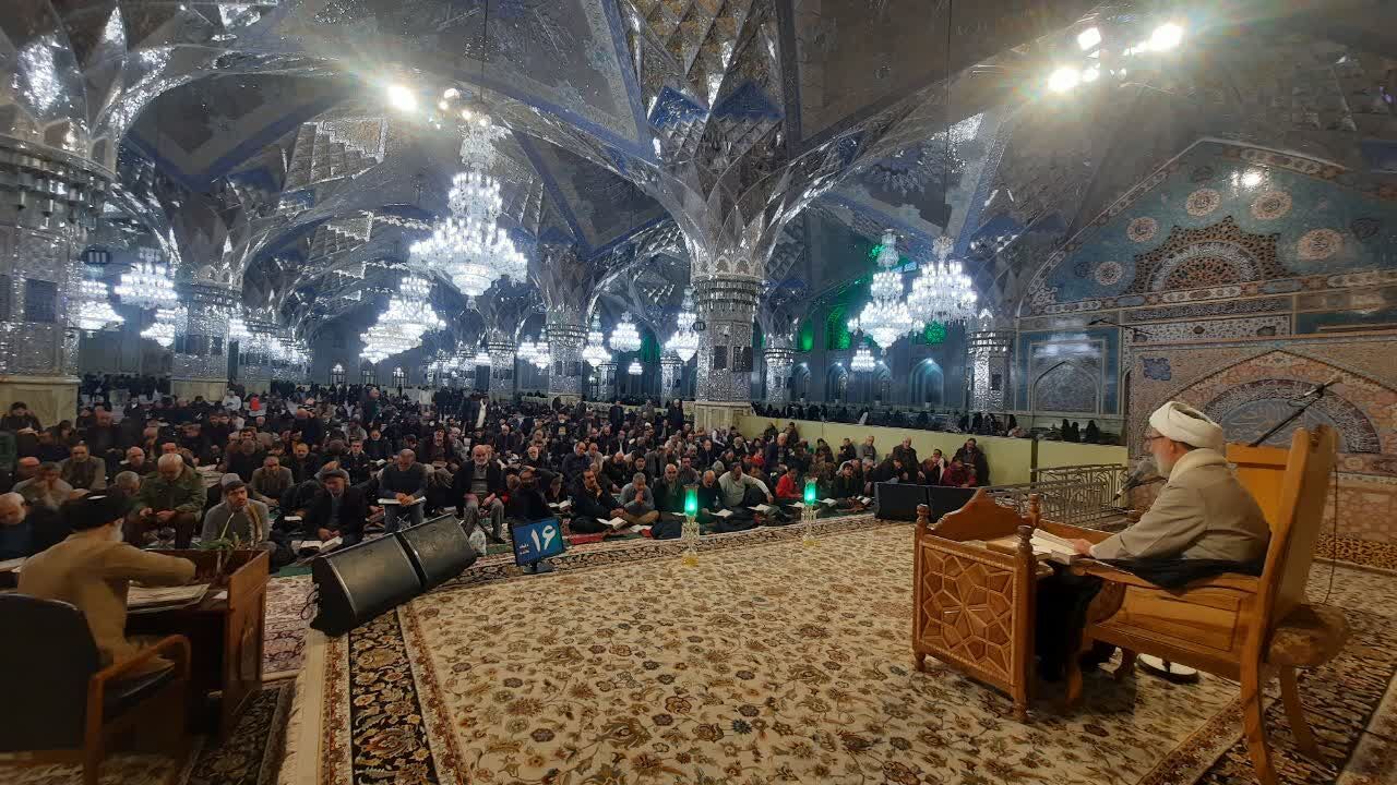 ویژه برنامههای قرآنی در بارگاه رضوی(ع)