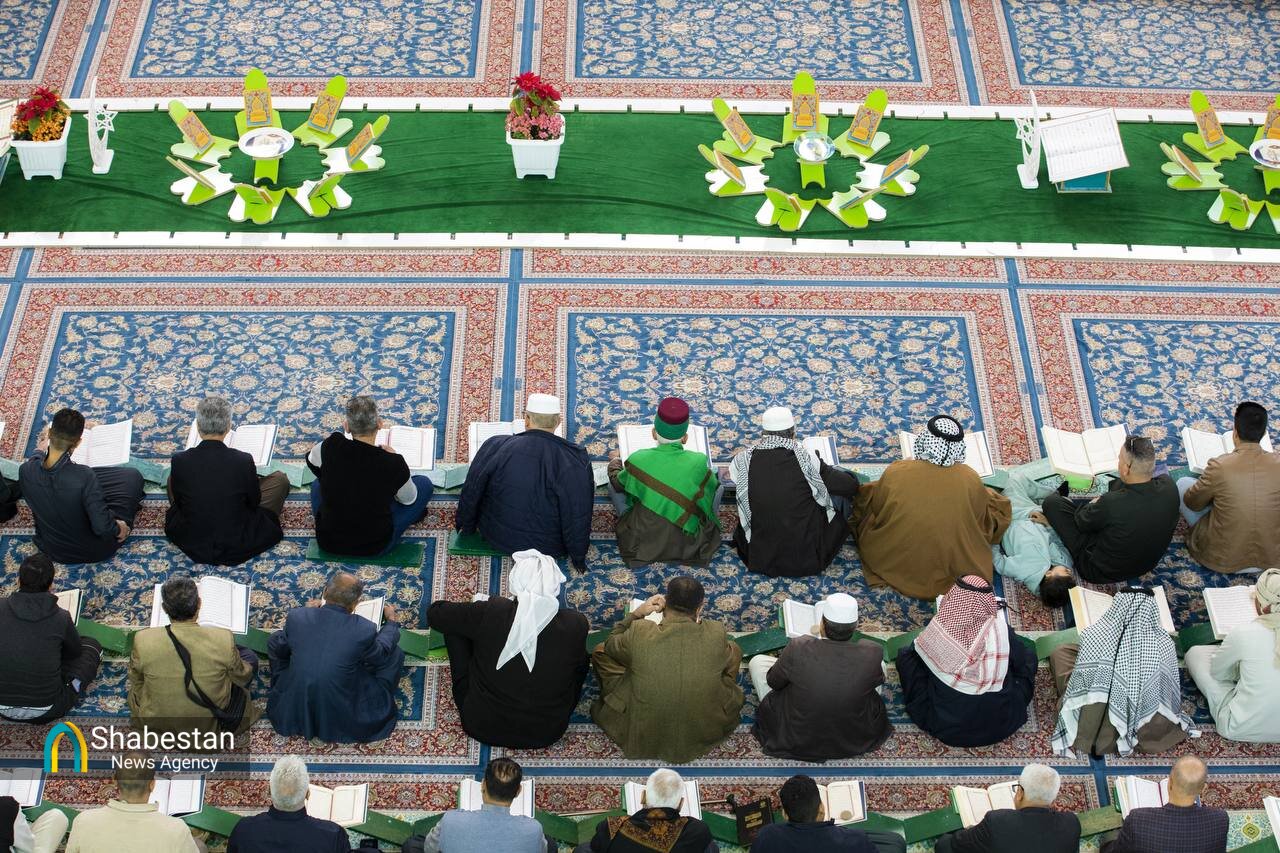 محفل قرآنی رمضانی در حرم امام حسین(ع)