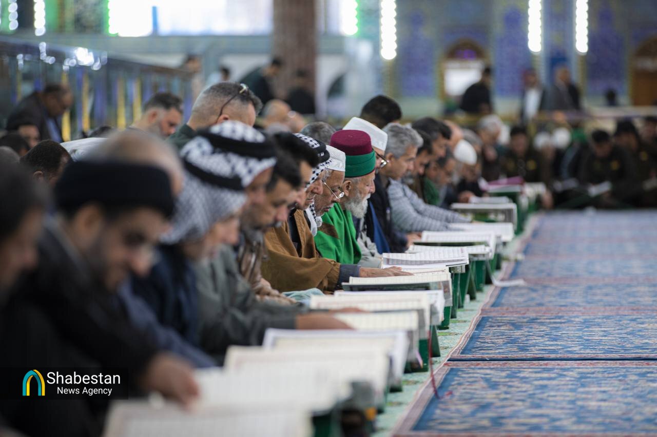 محفل قرآنی رمضانی در حرم امام حسین(ع)