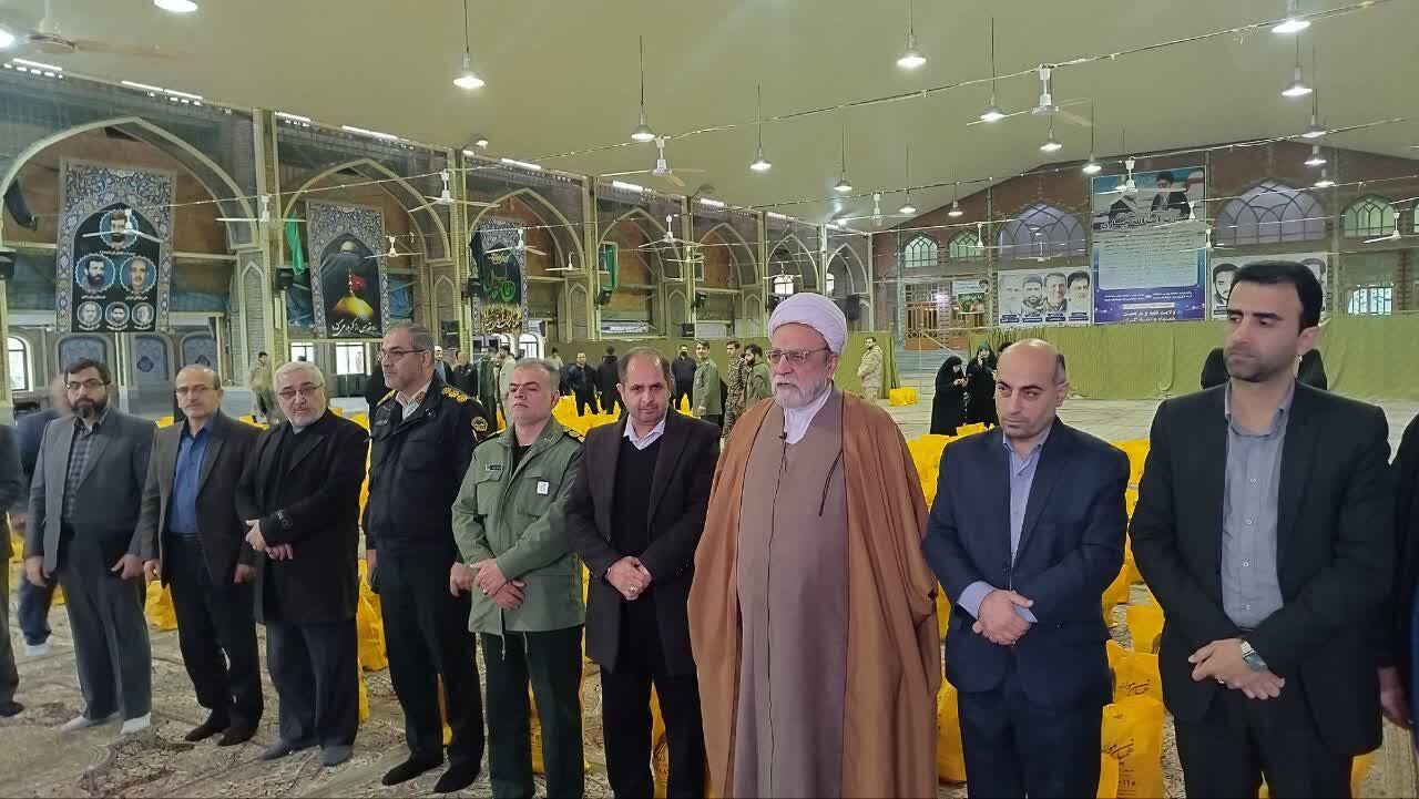 توزیع ۲ هزار بسته معیشتی در بین افراد کم برخوردار بهشهر 