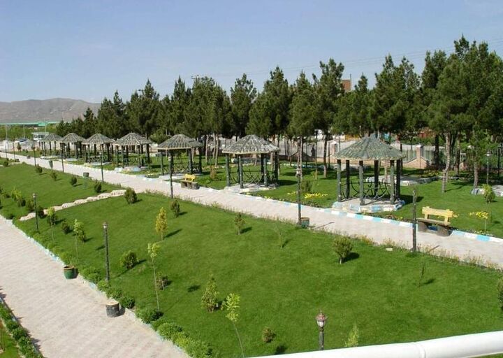 آمادگی بوستان‌های قم برای اسکان روزانه ۱۰ هزار زائر در ایام نوروز