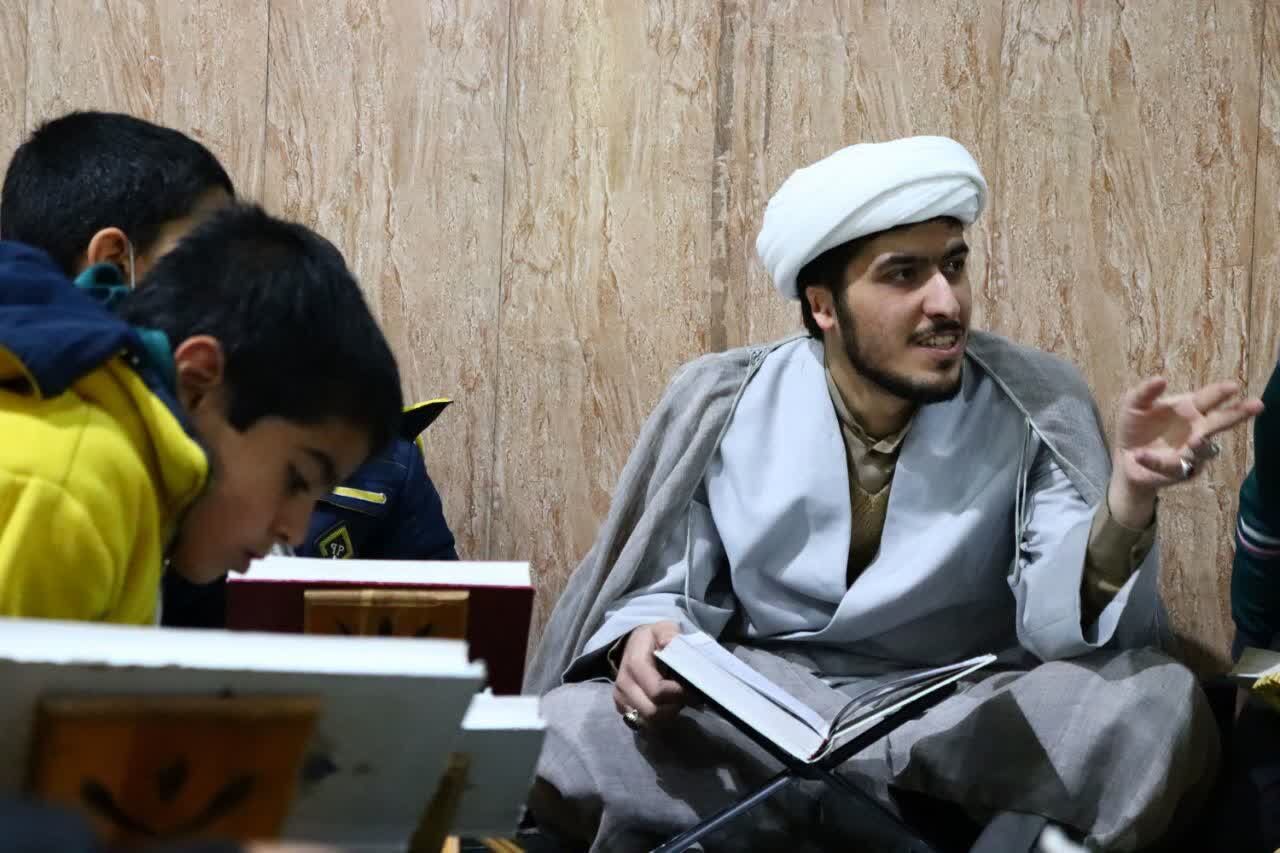 رمضان پر برکت با برنامه های جذاب قرآنی در کانون شهید مطهری بیرجند