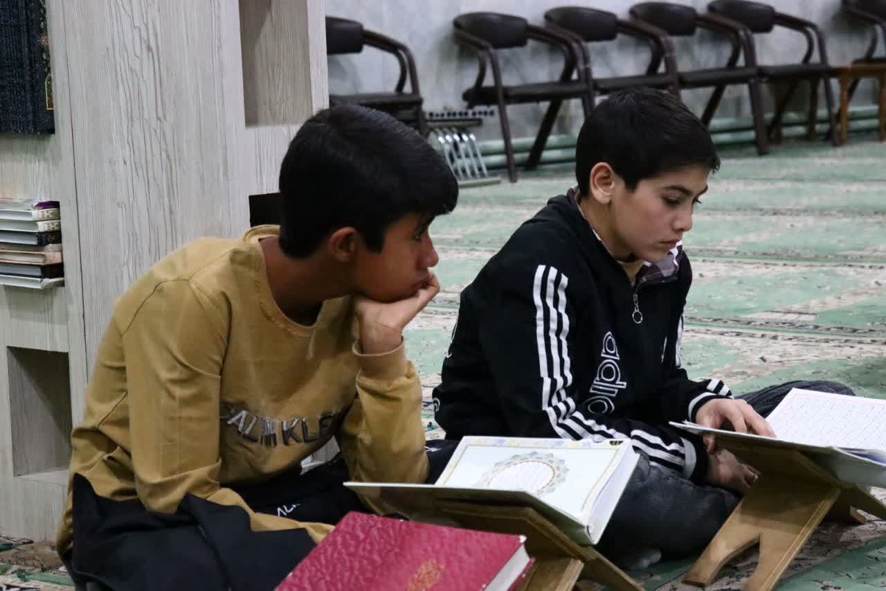 رمضان پر برکت با برنامه های جذاب قرآنی در کانون شهید مطهری بیرجند