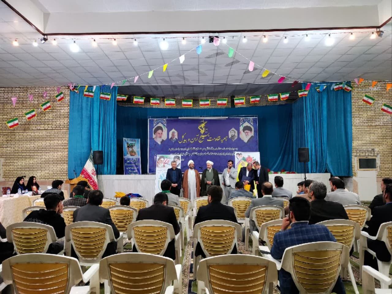 برگزاری نخستین دوره آموزشی فن بیان ویژه مداحان جوان در آران و بیدگل