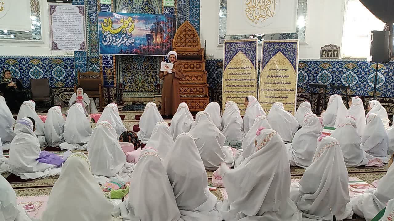 جشن تکلیف دختران در رشت برگزار شد