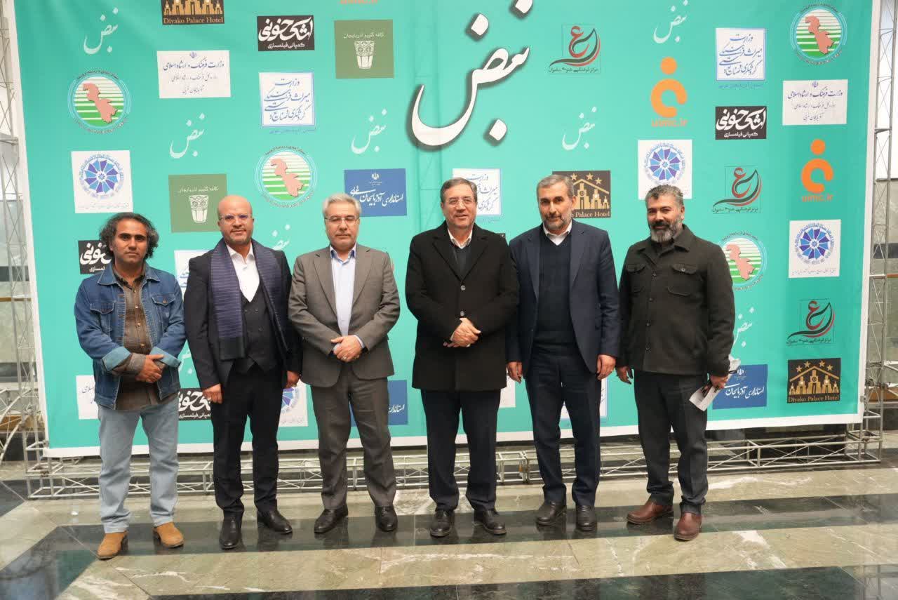 وقتی نبض دریاچه با حیات جنین گره می‌خورد/هنرمندان با زبان گویای هنر آسیب‌های اجتماعی را بیان کنند