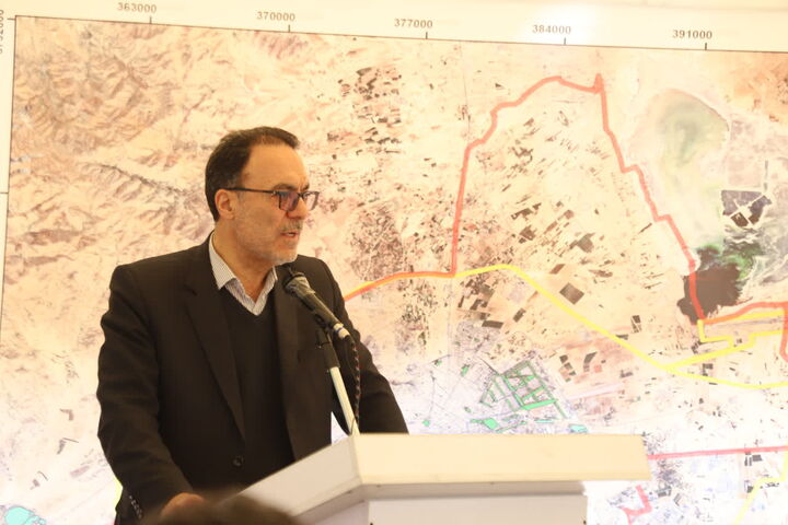 توسعه درختکاری و فضای سبز با همراهی و همدلی مردم استمرار پیدا می‌کند