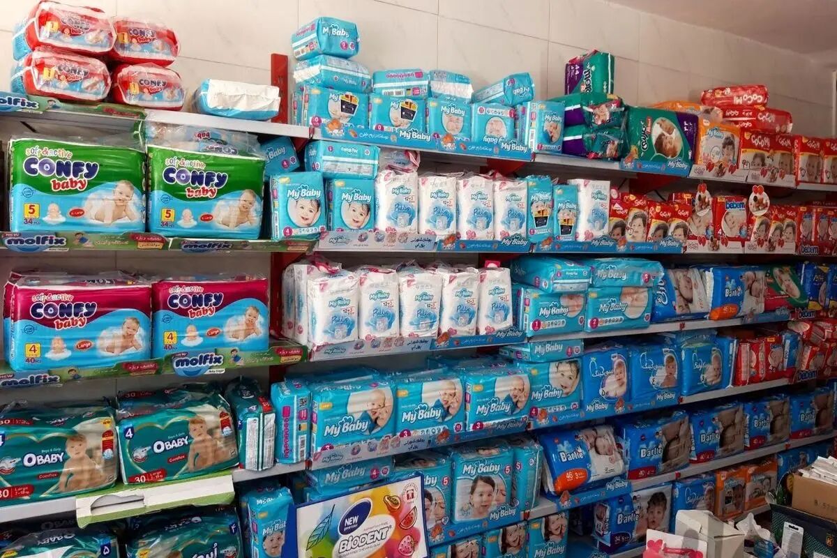 جوانی جمعیت و دیوار بلند گرانی؛ وقتی پوشک و شیر خشک دغدغه میشود