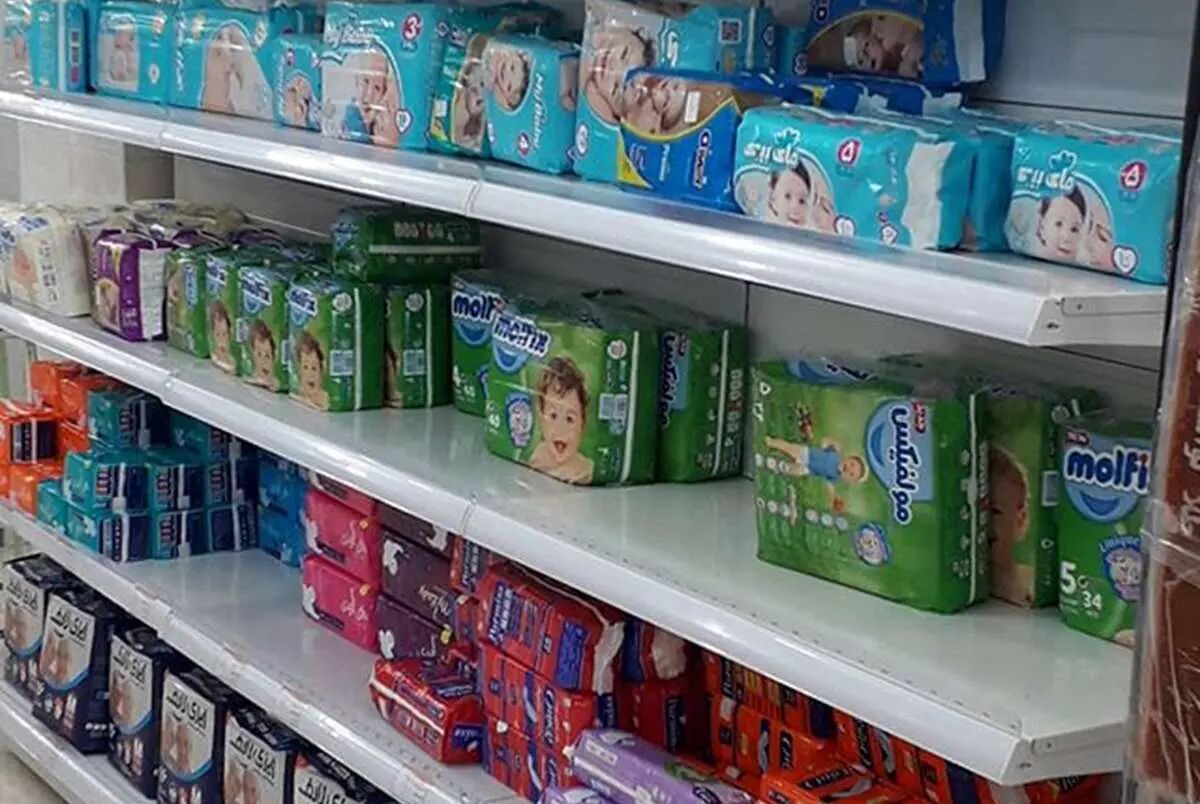 جوانی جمعیت و دیوار بلند گرانی؛ وقتی پوشک و شیر خشک دغدغه میشود