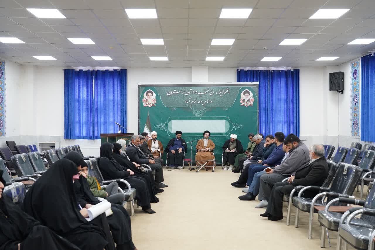 فعالیتهای فرهنگی در مساجد تقویت شود