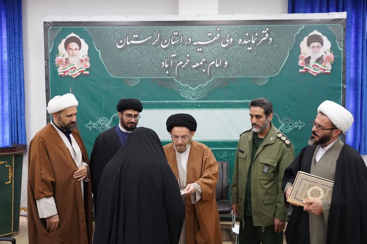 فعالیتهای فرهنگی در مساجد تقویت شود