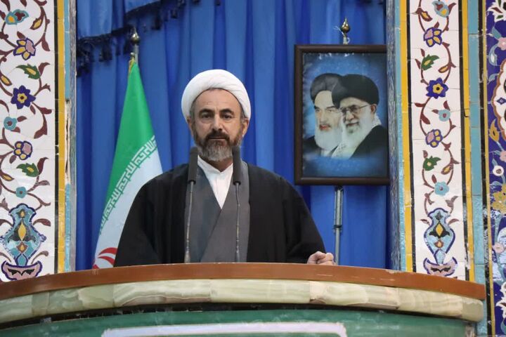 امام جمعه ایلام: جشن‌های نوروزی برنامه‌ریزی شده دشمن را کنار بگذاریم