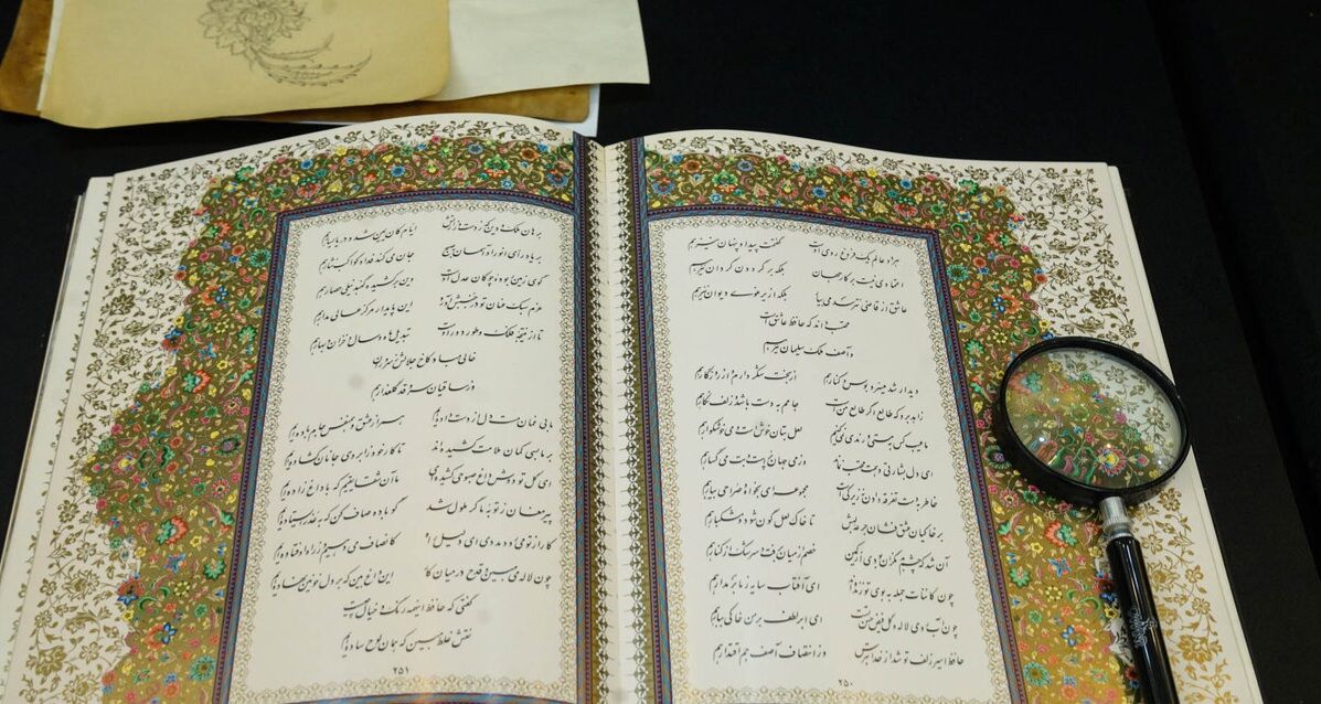 بهترین شیوه حفظ و گسترش زبان فارسی، خواندن و نوشتن است