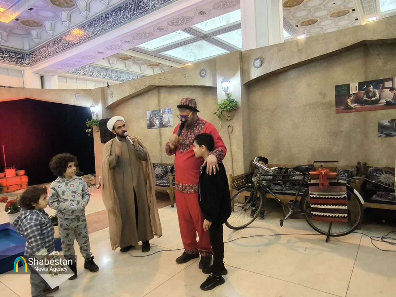 ستارههای زمین در نمایشگاه قرآن؛ فرصت انس خانوادگی با کلامالله