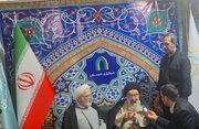 بازدید آیت‌الله خاتمی از بخش «مسجد، پایگاه قرآن» در نمایشگاه قرآن