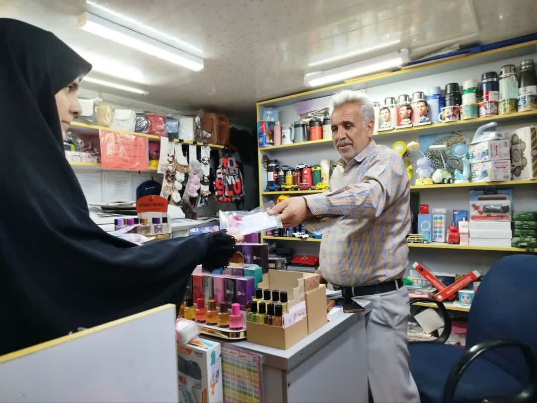 طرح "همسایه سلام" توسط اعضای کانون موعود ساوه اجرا شد