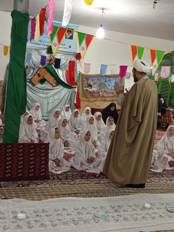 جشن روزه اولیها با رنگ و بوی معنویت در مسجد امام حسن مجتبی(ع)