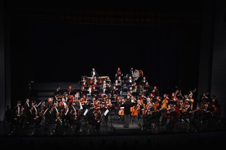 ارکستر سمفونیک تهران با ترانه‌های کلاسیک سال اجرایی خود را به پایان رساند