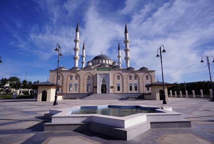 رمضان در کریمه؛ فرصتی بی نظیر برای بازدید از مسجد جامع جمعه