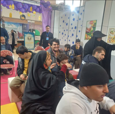 ساده و کودکانه از زبان قرآن؛ این جا بچهها قصههای قرآن را میشنوند