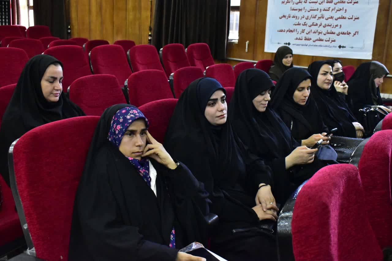 برگزاری کارگاه توانمندسازی با موضوع نماز ویژه مربیان پرورشی جدید الاستخدام در کهگیلویه و بویراحمد