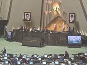 خود را متعهد به تقویت انسجام بین سطوح پایین‌تر مجلس و دولت می‌دانیم