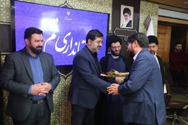 سیره شهدا می‌تواند جامعه را نجات دهد/تکریم خانواده شهدا وظیفه همگانی