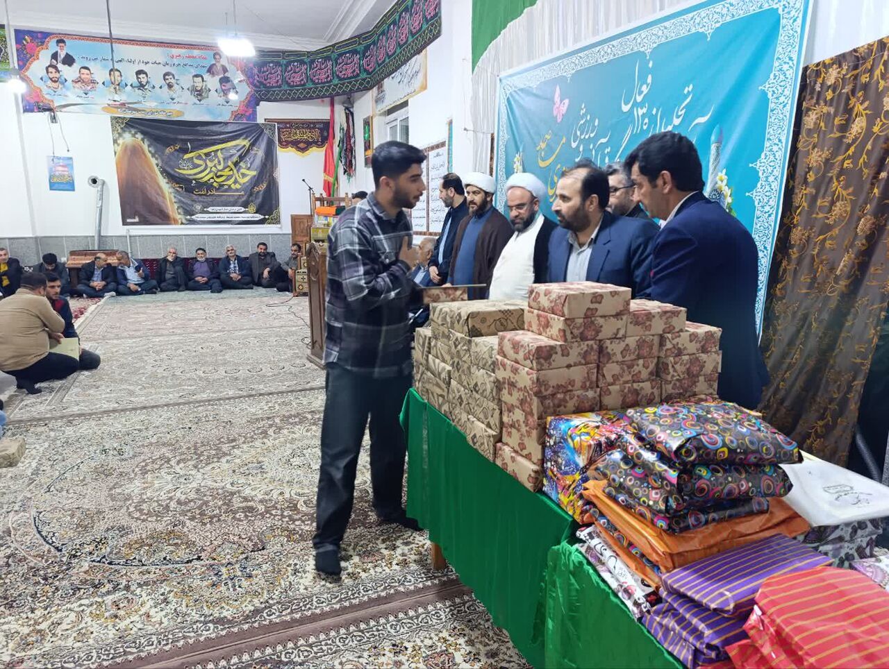 قرارهمدلی ۱۳۰ بچه‌مسجدی نکا در آیین گرامیداشت سالروز تاسیس کانون مساجد