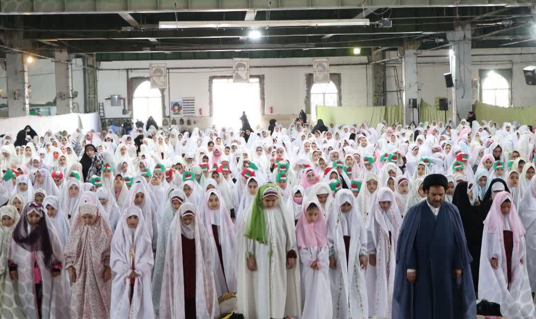 زندگی با آیه‌ها محور برنامه‌های قرآنی ماه مبارک رمضان است