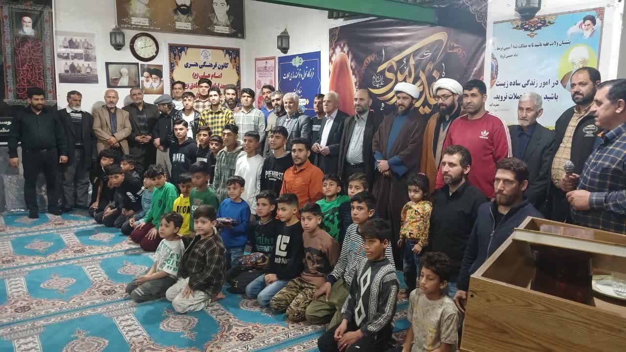 خادمی مسجد موجب برکت و سعادت زندگی است