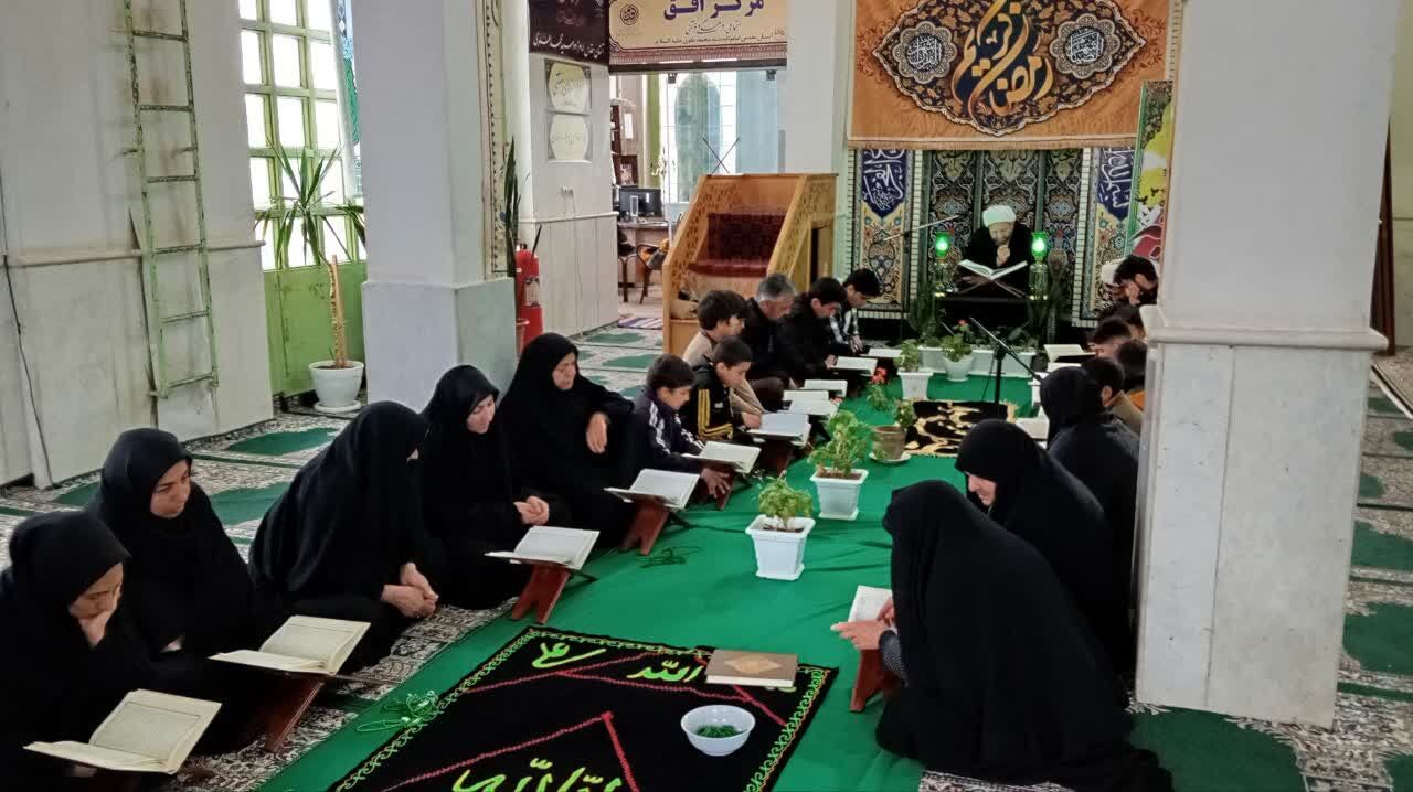 ویژه برنامه «خدیجه مادر امت» در امامزاده سید محمد علوی(ع)