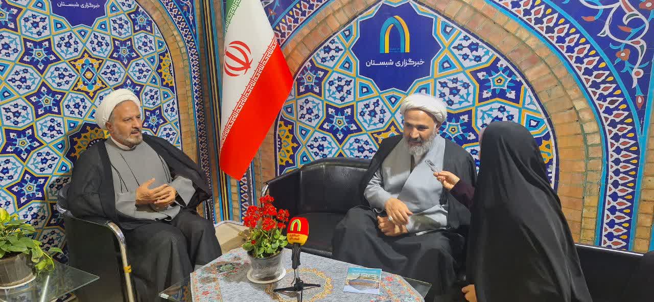 حضور نمایندگان ادوار مجلس در غرفه خبرگزاری شبستان