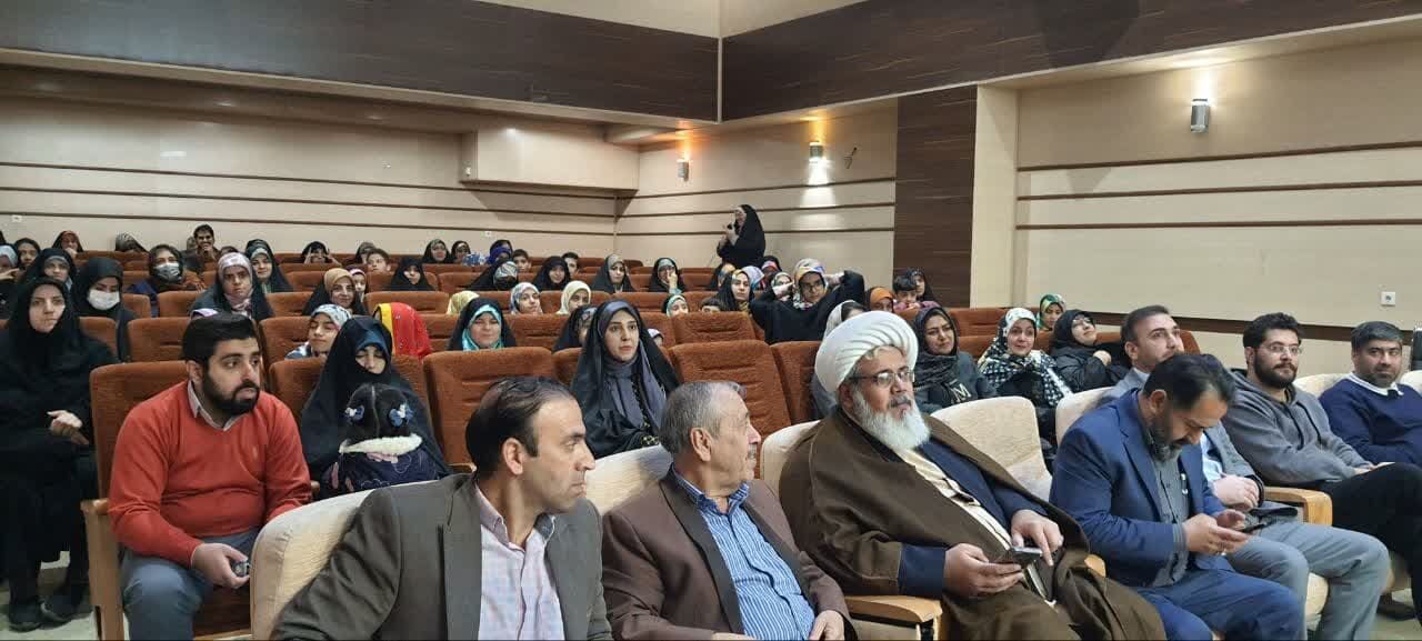 سرود ظرفیت بالایی برای بازگو کردن احساسات ملی دارد