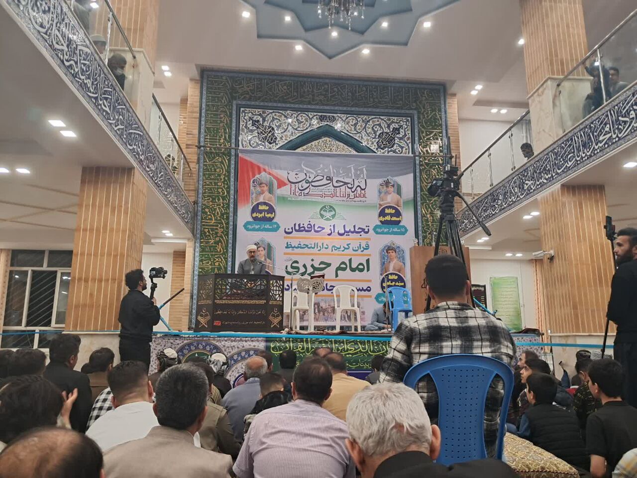 جشن نور در قلب کردستان؛ تجلیل از ۴ حافظ نوجوان قرآن کریم