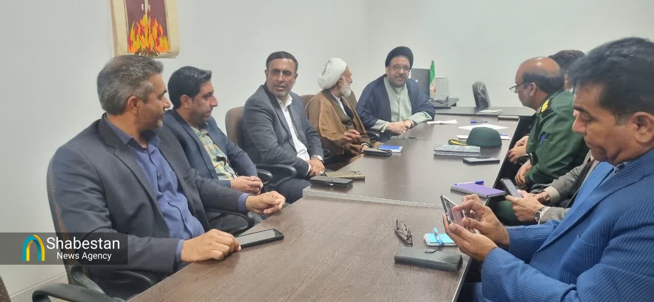 از جانمایی پلاتو و نگارخانه تا برگزاری کنسرت موسیقی در سفر به منوجان