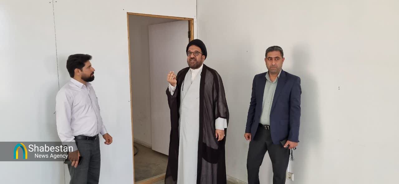 از جانمایی پلاتو و نگارخانه تا برگزاری کنسرت موسیقی در سفر به منوجان