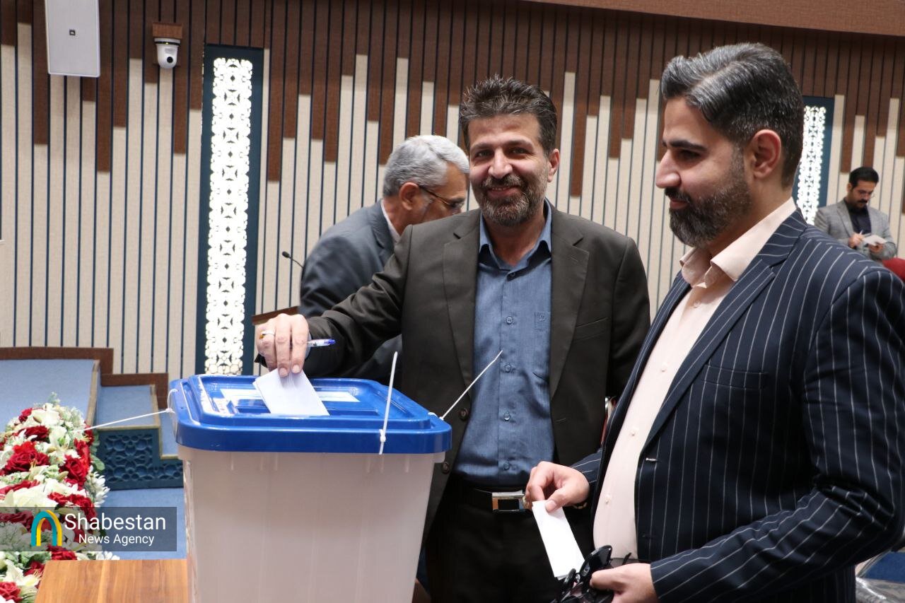 انتخابات شوراي هماهنگي مديران روابط عمومي دستگاه هاي اجرايي خراسان رضوي