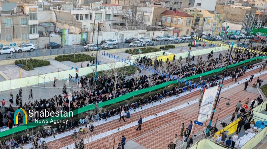 اطعام ۸۰ هزار روزهدار در بزرگترین سفره افطاری جهان اسلام در مشهد
