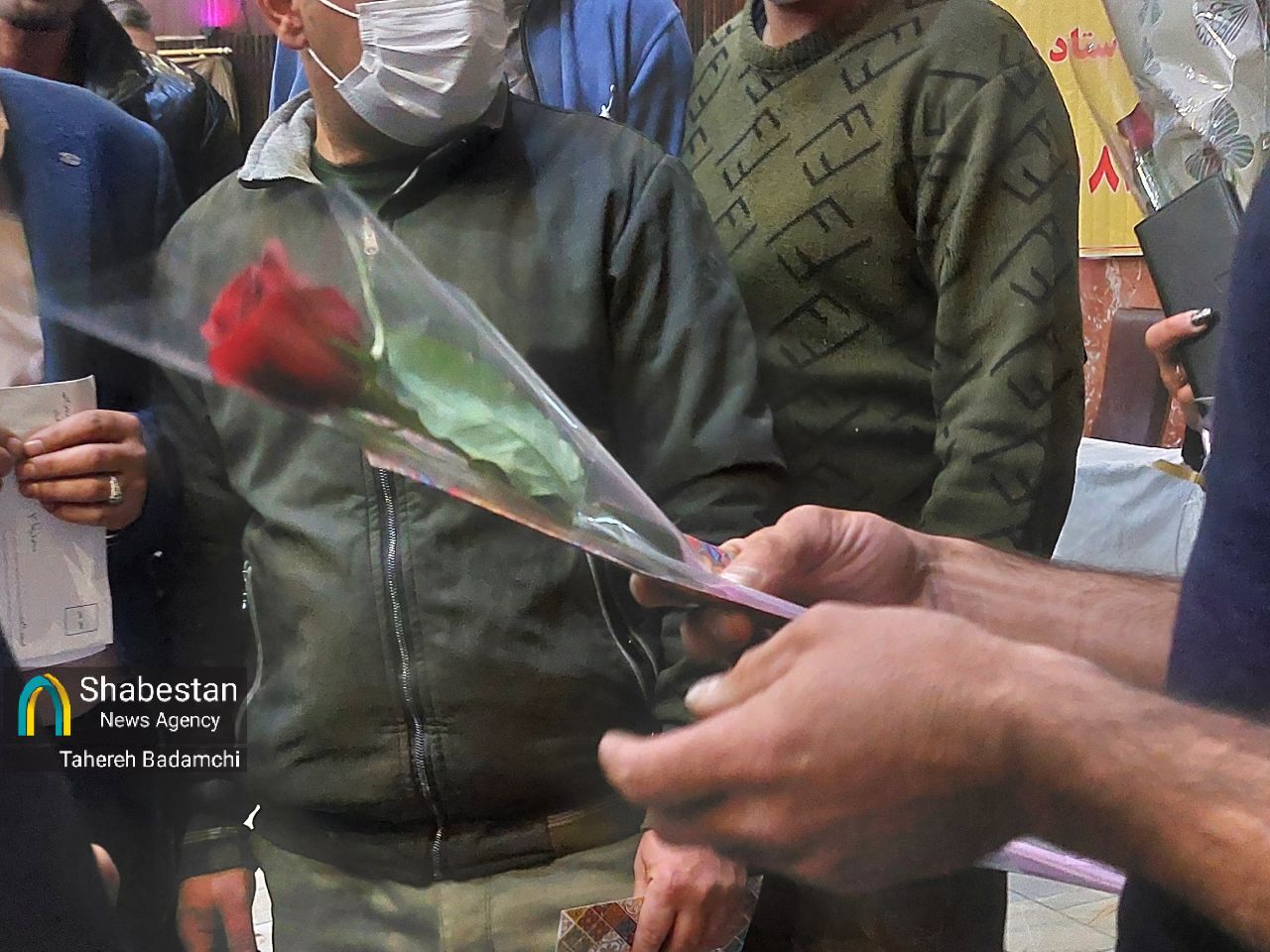 نسل امید در میدان خیرخواهی؛ از گلریزان قلک مهدی تا پاکتهای هدیه ریحانه