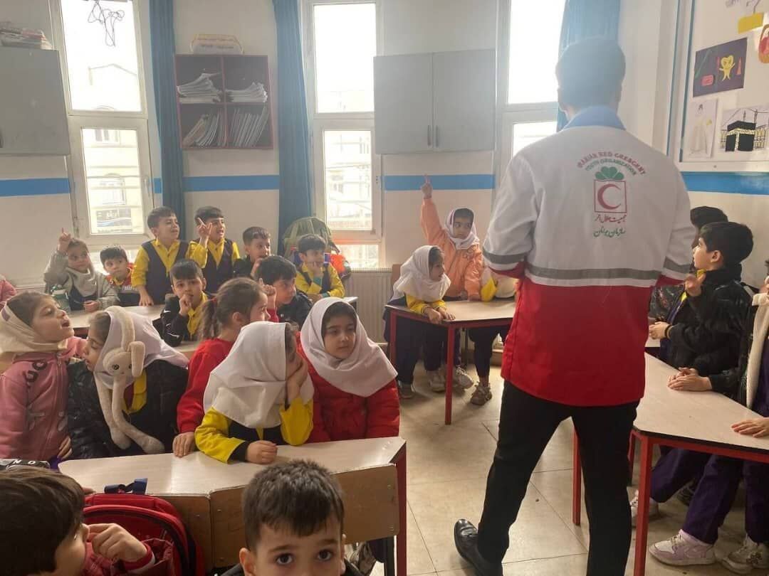 آمادهباش کامل هلال احمر کردستان در چهارشنبهسوری