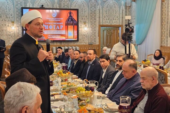 زمینه‌های گسترش همکاری اندیشمندان مسلمان ایران و روسیه بررسی شد