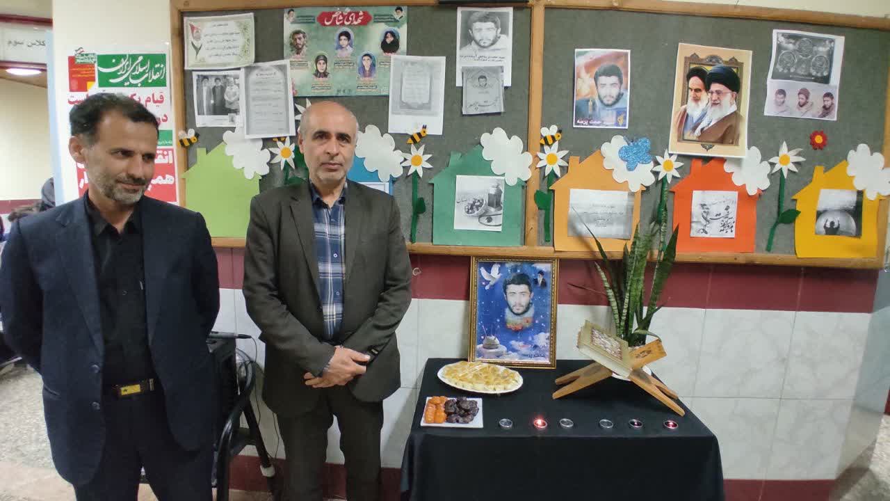 افطاری ساده مهمان شهید پرسه و مادرش