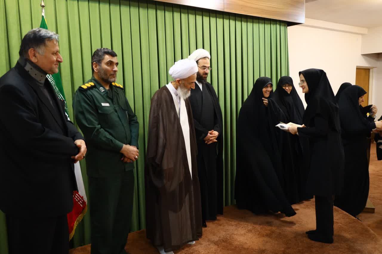 سنگ تمام بانوان مازندرانی در قالب ایران همدل