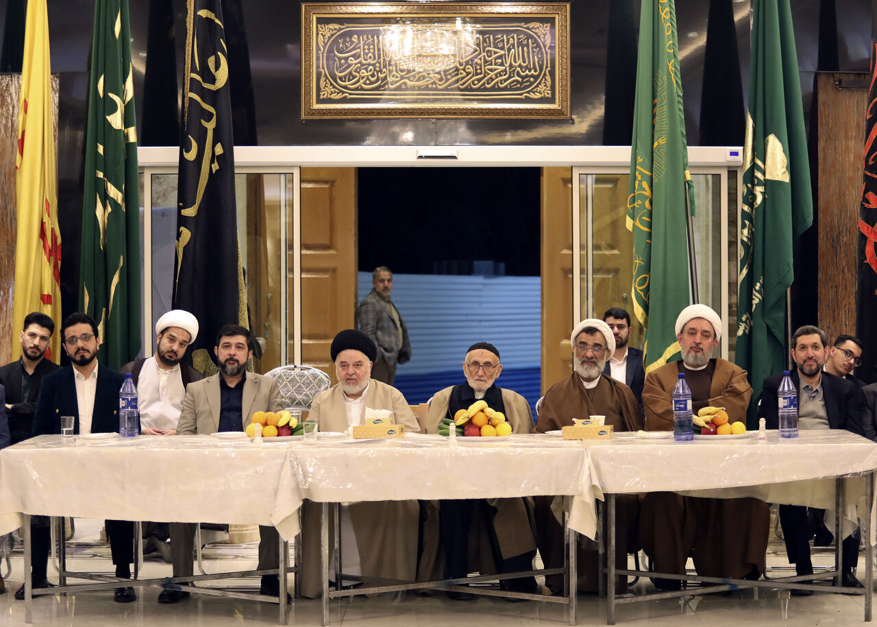 برگزاری محفل قرآنی نور «یادواره شهدای مقاومت، شهیدان سید حسن نصرالله و سید هاشم صفی الدین»