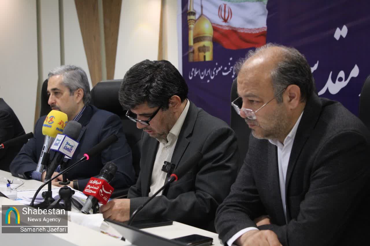 تشرف بیش از ۴۰۸ هزار زائر به مشهد در ۷۲ ساعت اخیر/ ۲۰۰ مسجد آماده اسکان زائرین