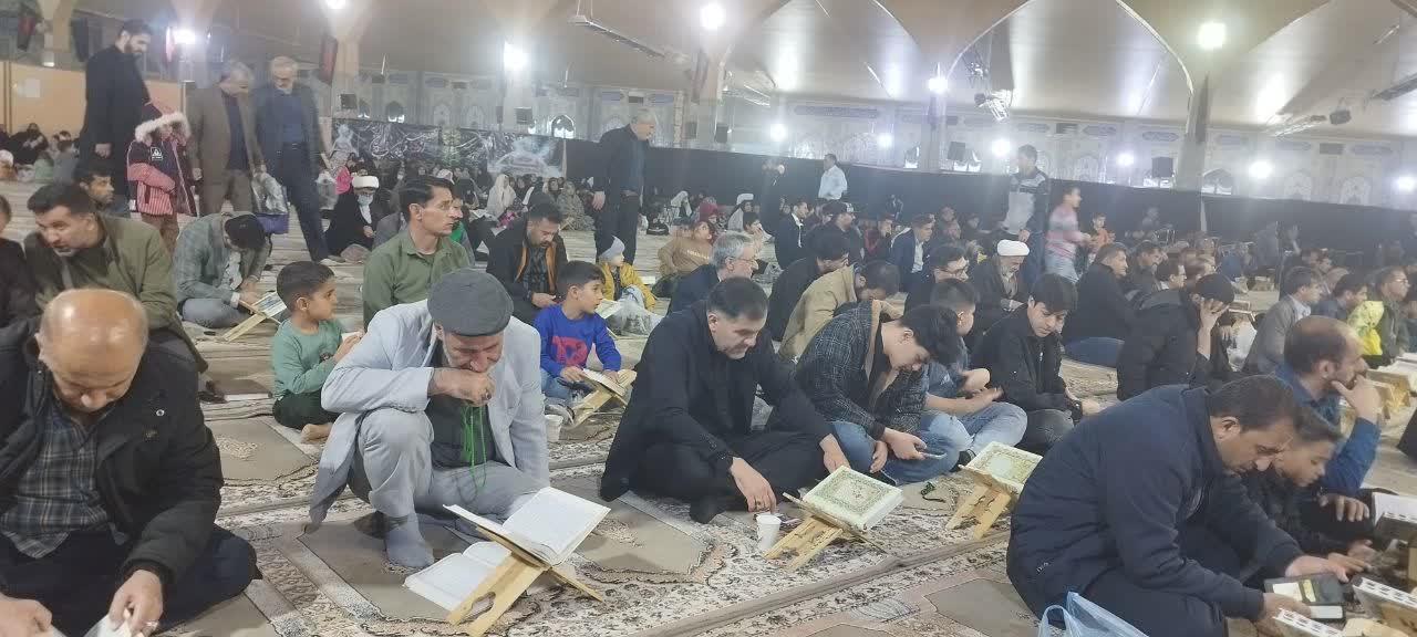 شب نوزدهم ماه رمضان در مصلی امام خمینی(ره) یاسوج