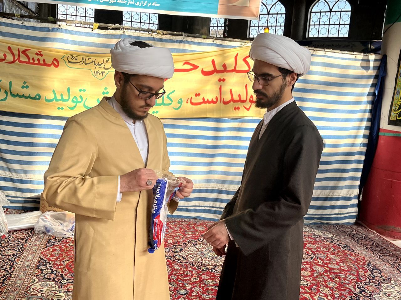 فعالیت تبلیغی گروه جهادی خدام الحجت در نورآباد با حضور ۱۸ روحانی