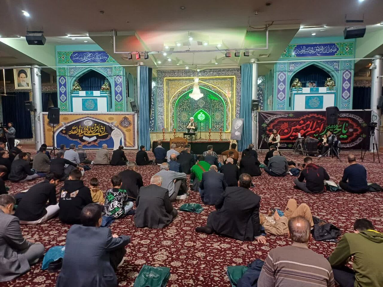 توسل به اهل بیت، مسیر کمال الی الله و عبودیت و بندگی را هموار می کند